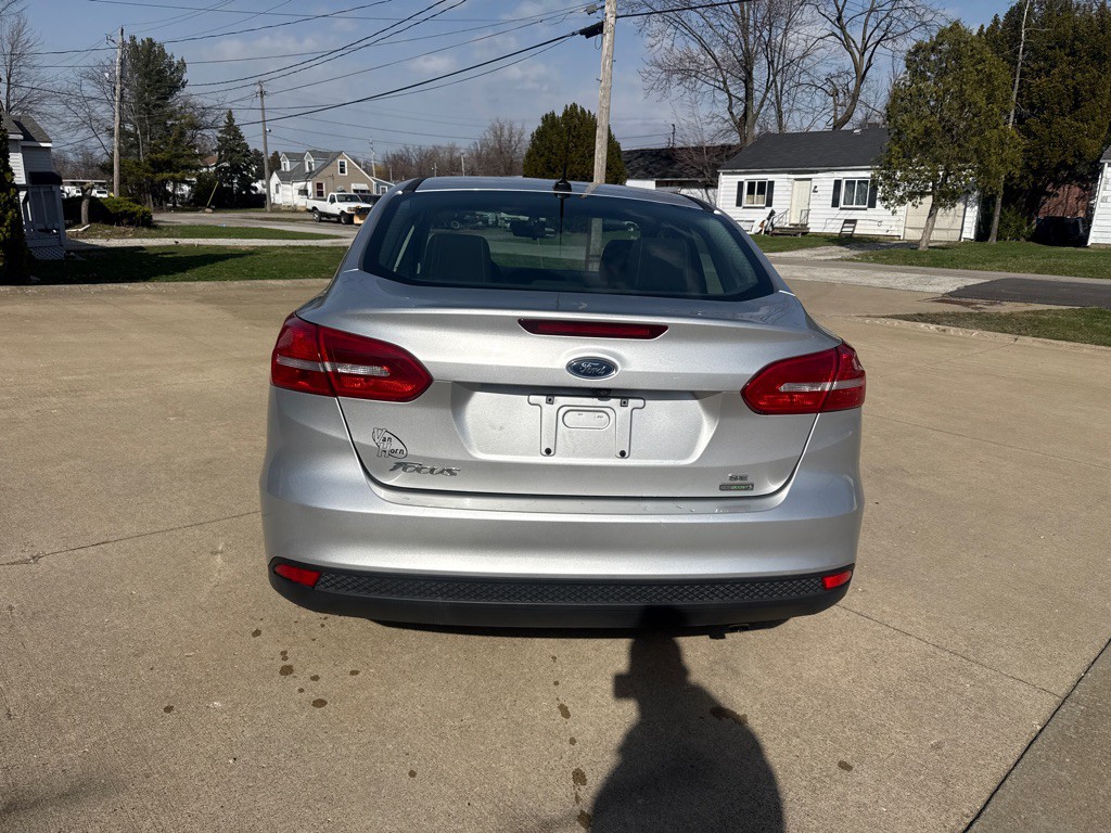 2018 Ford Focus Image 7