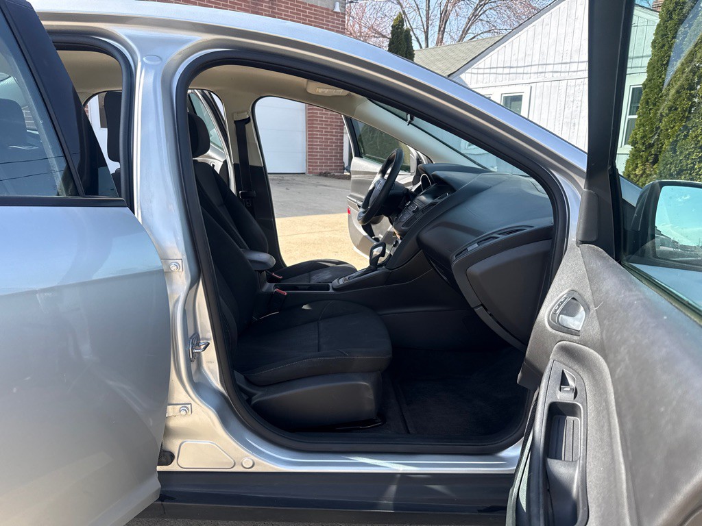 2018 Ford Focus Image 11