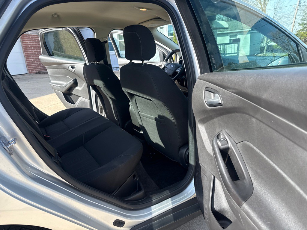 2018 Ford Focus Image 13