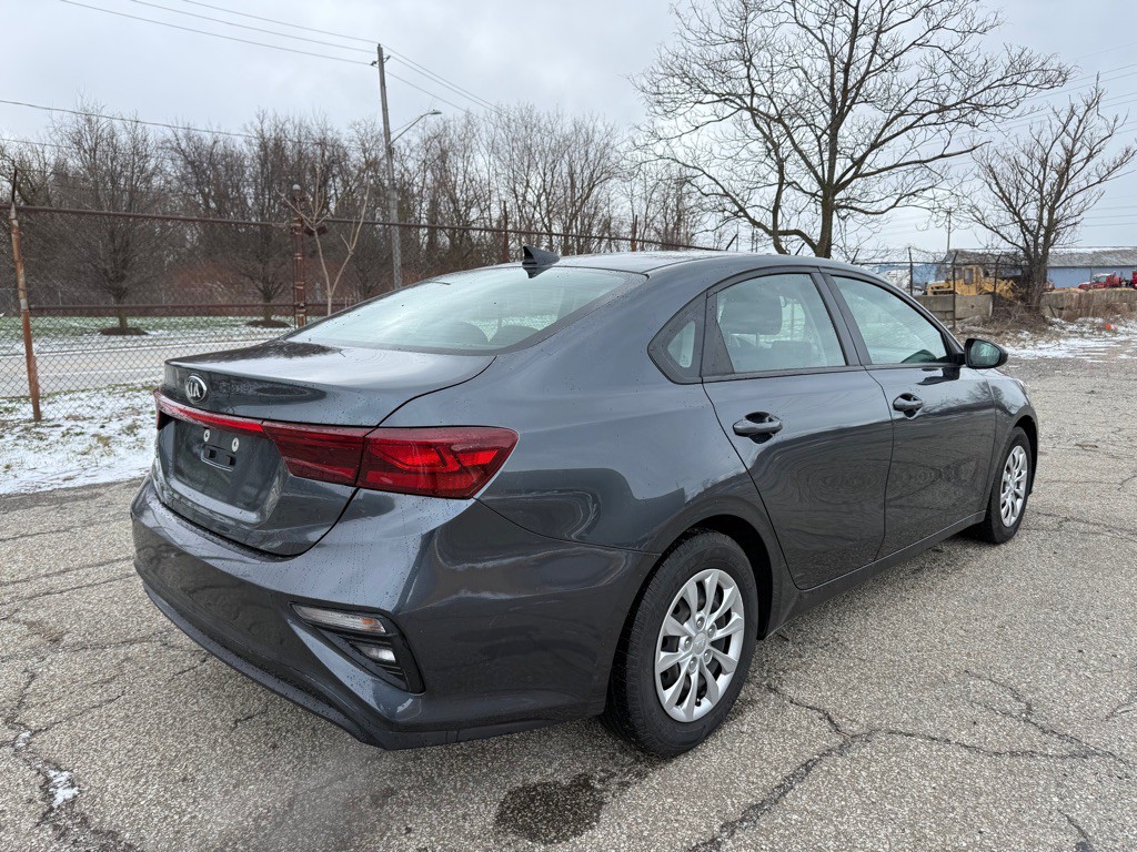 2019 Kia Forte Image 3