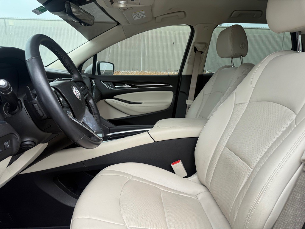 2022 Buick Enclave Image 12