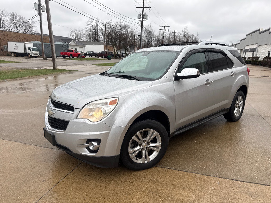 2010 Chevrolet Equinox Image 1