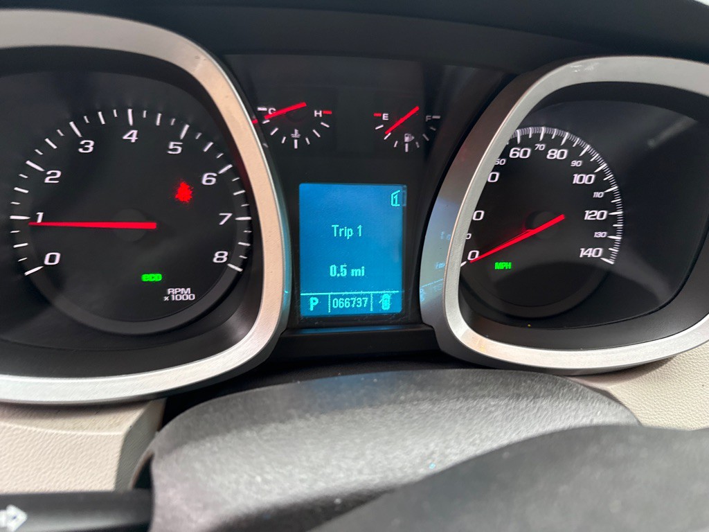 2010 Chevrolet Equinox Image 14