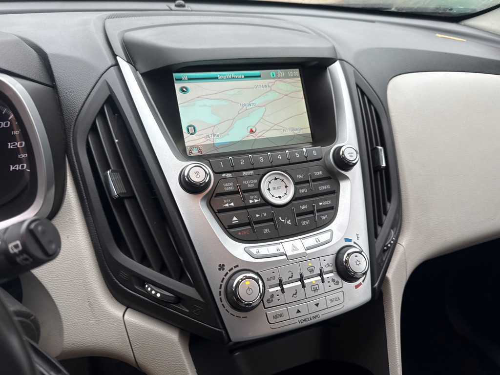 2010 Chevrolet Equinox Image 16