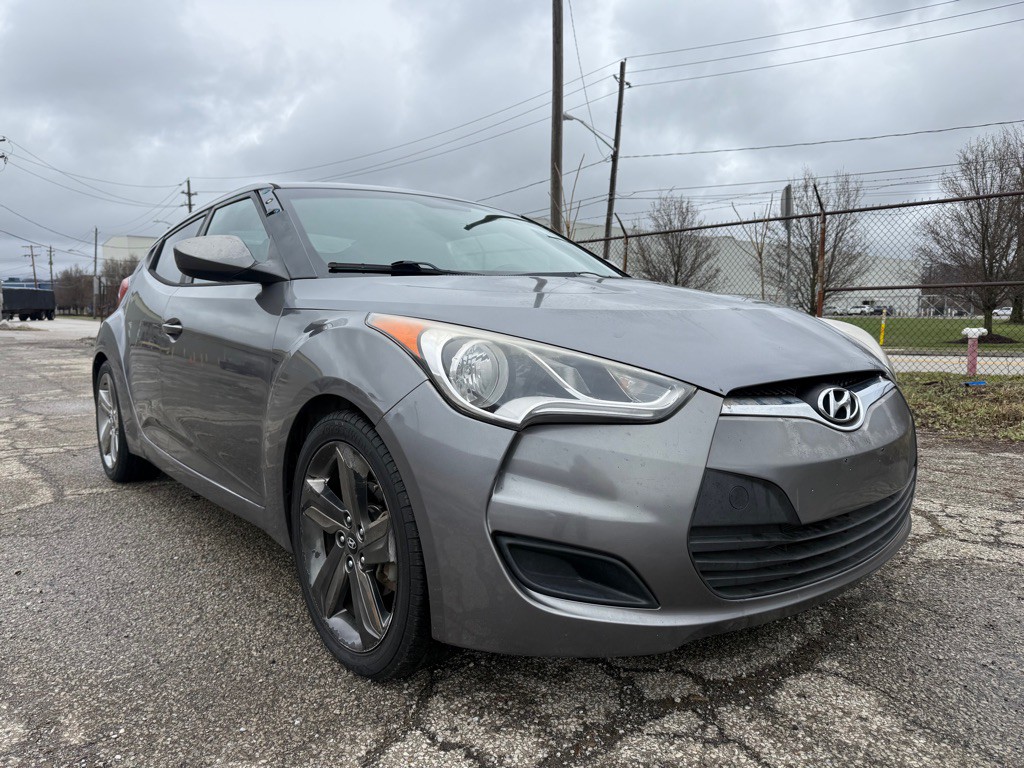 2016 Hyundai Veloster Image 7