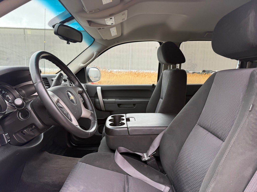 2010 Chevrolet Silverado 1500 Image 8