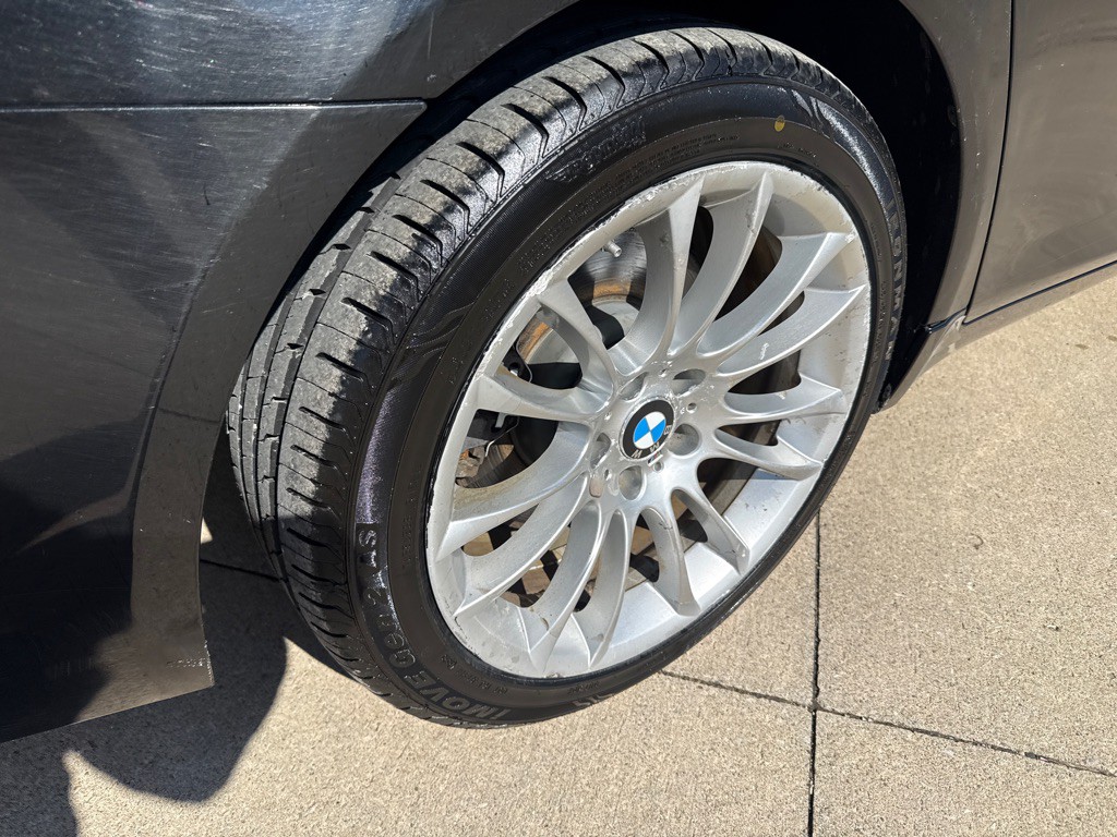 2014 BMW 7 Series Image 22