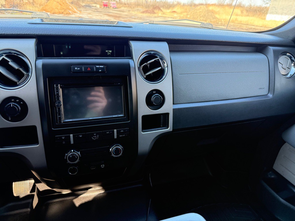 2011 Ford F-150 Image 13