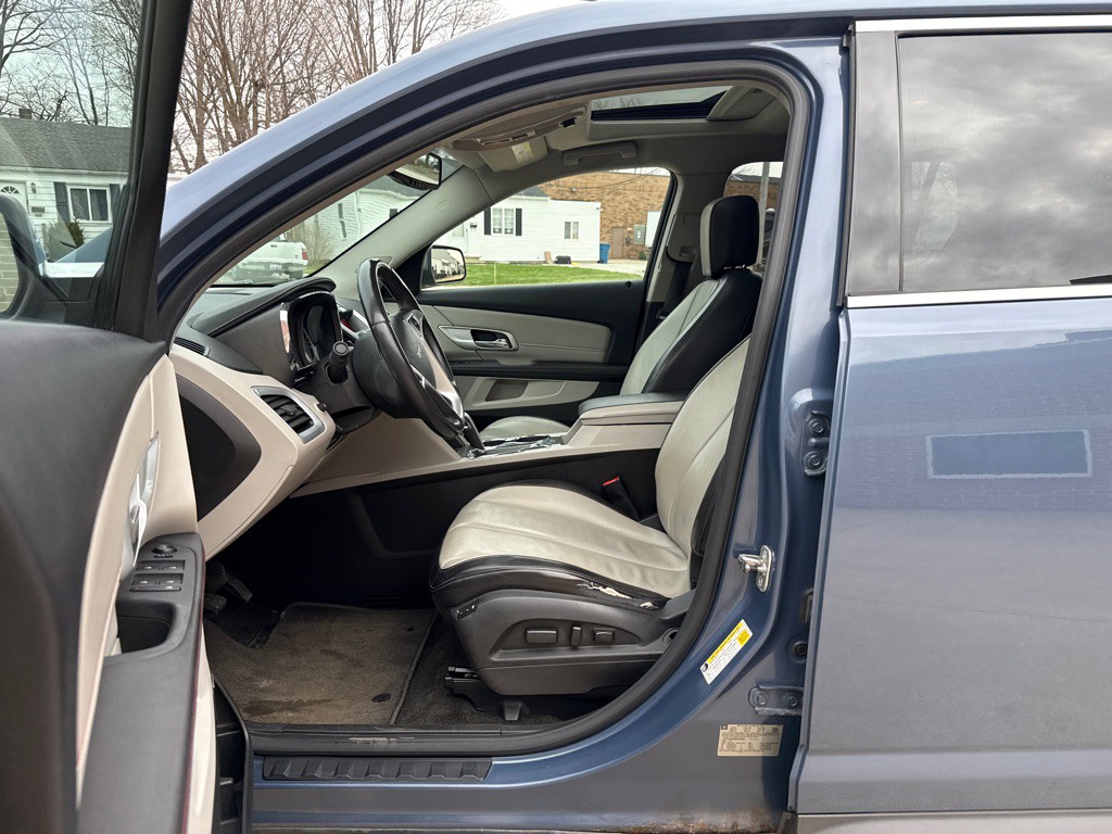 2011 GMC Terrain Image 10