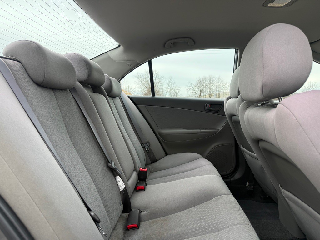 2009 Hyundai Sonata Image 11