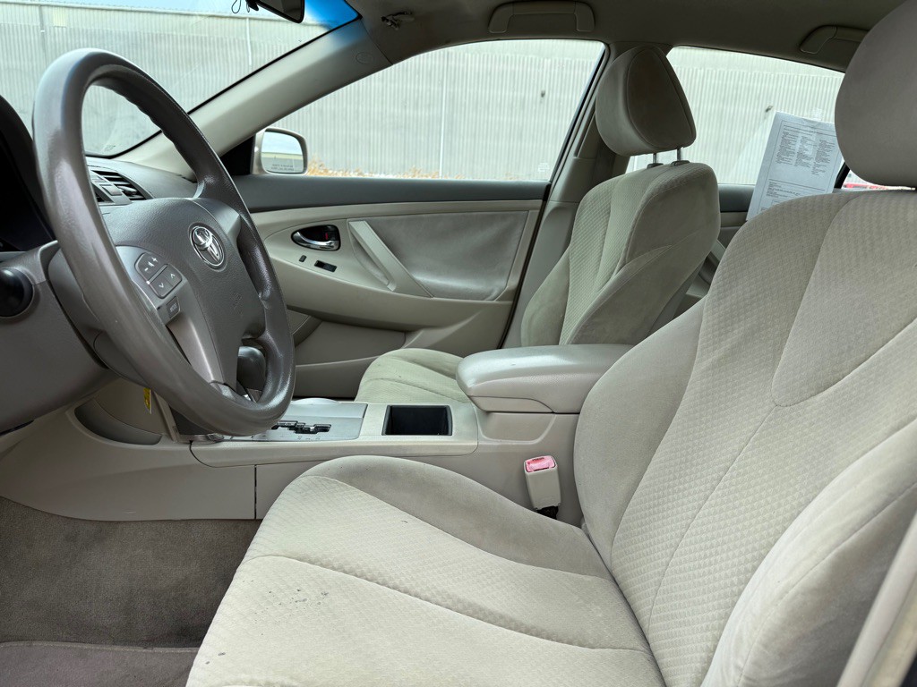 2008 Toyota Camry Image 8