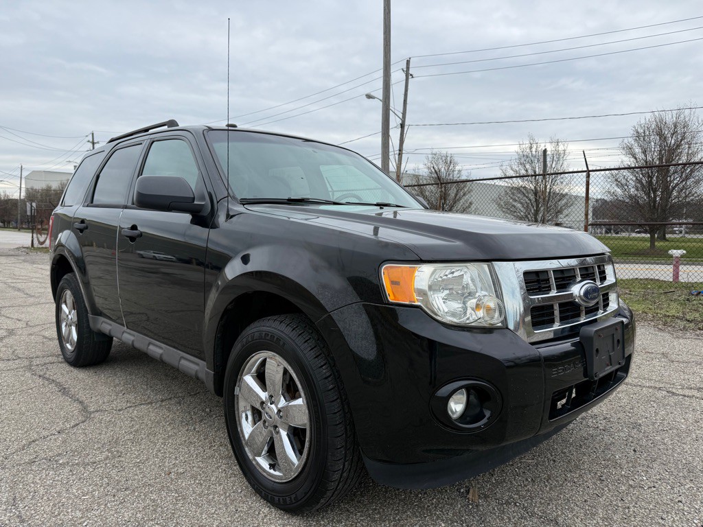2009 Ford Escape Image 1