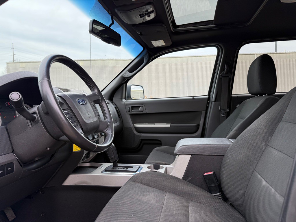 2009 Ford Escape Image 9