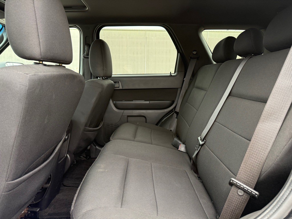 2009 Ford Escape Image 12