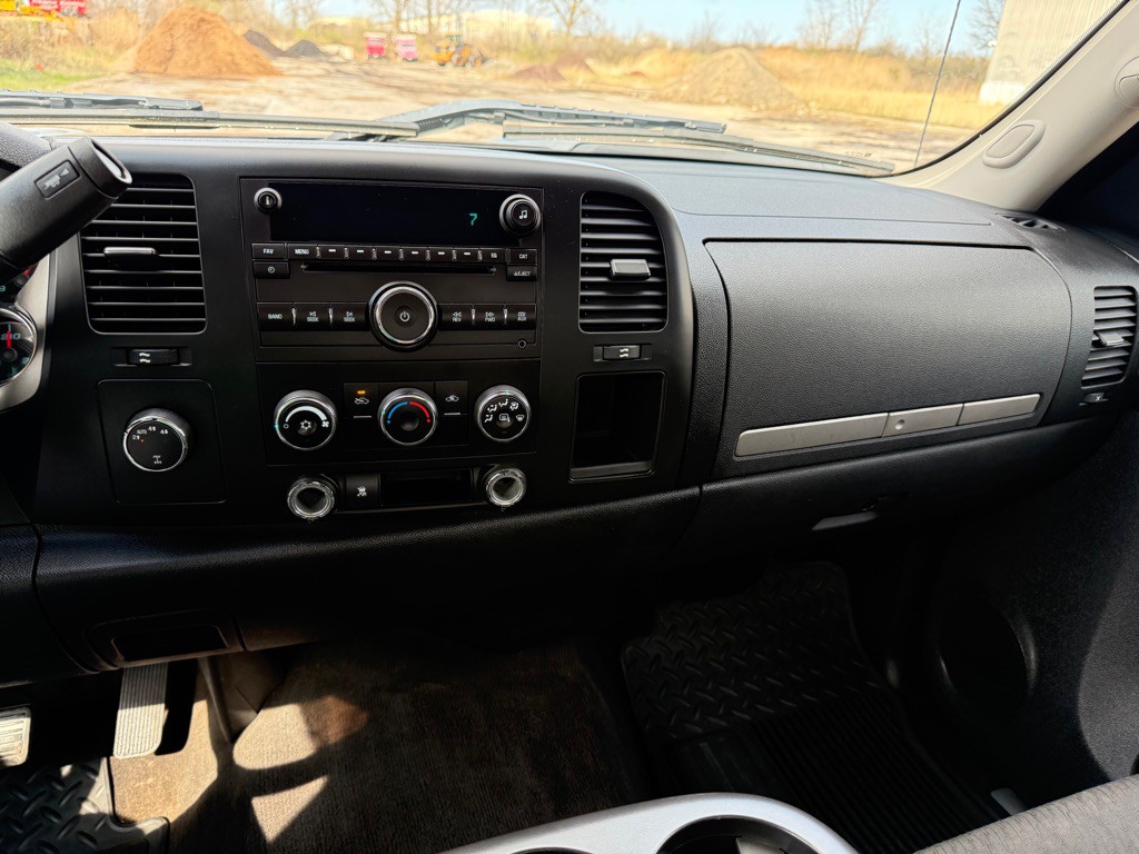 2009 Chevrolet Silverado 1500 Image 12