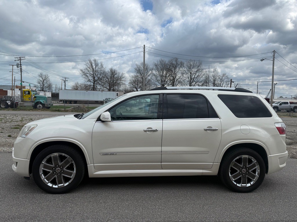 2012 GMC Acadia Image 6