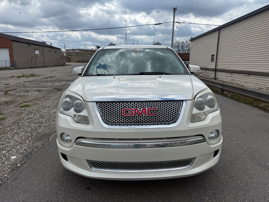 2012 GMC Acadia Image 8