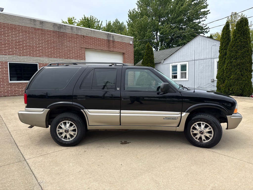 2001 GMC Jimmy Image 4