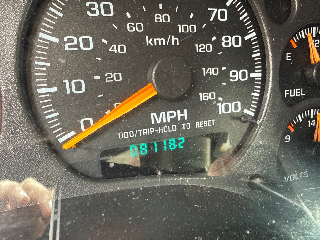 2001 GMC Jimmy Image 16