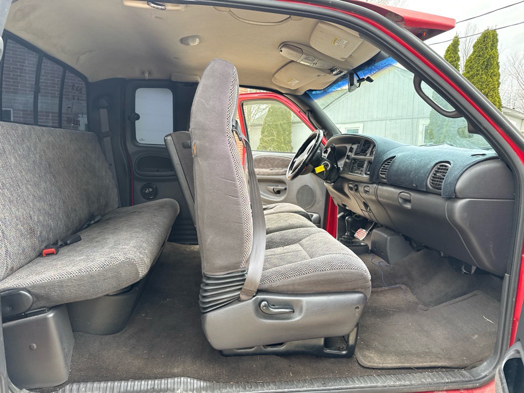 2000 Dodge Ram 1500 Image 25