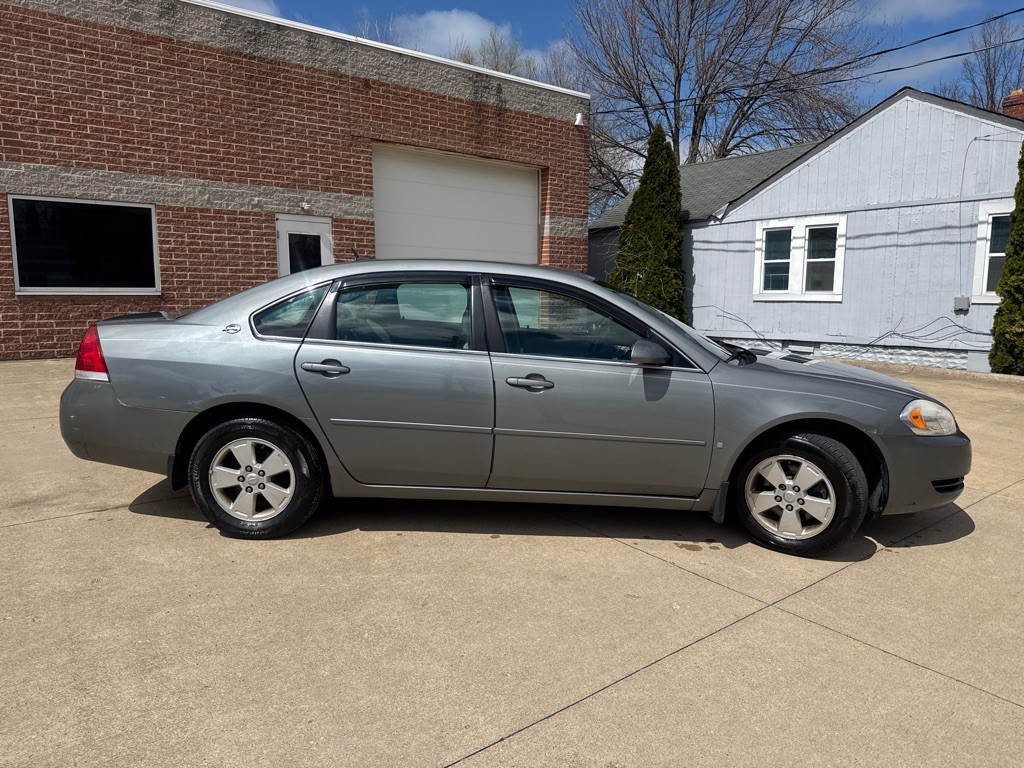 2008 Chevrolet Impala Image 4