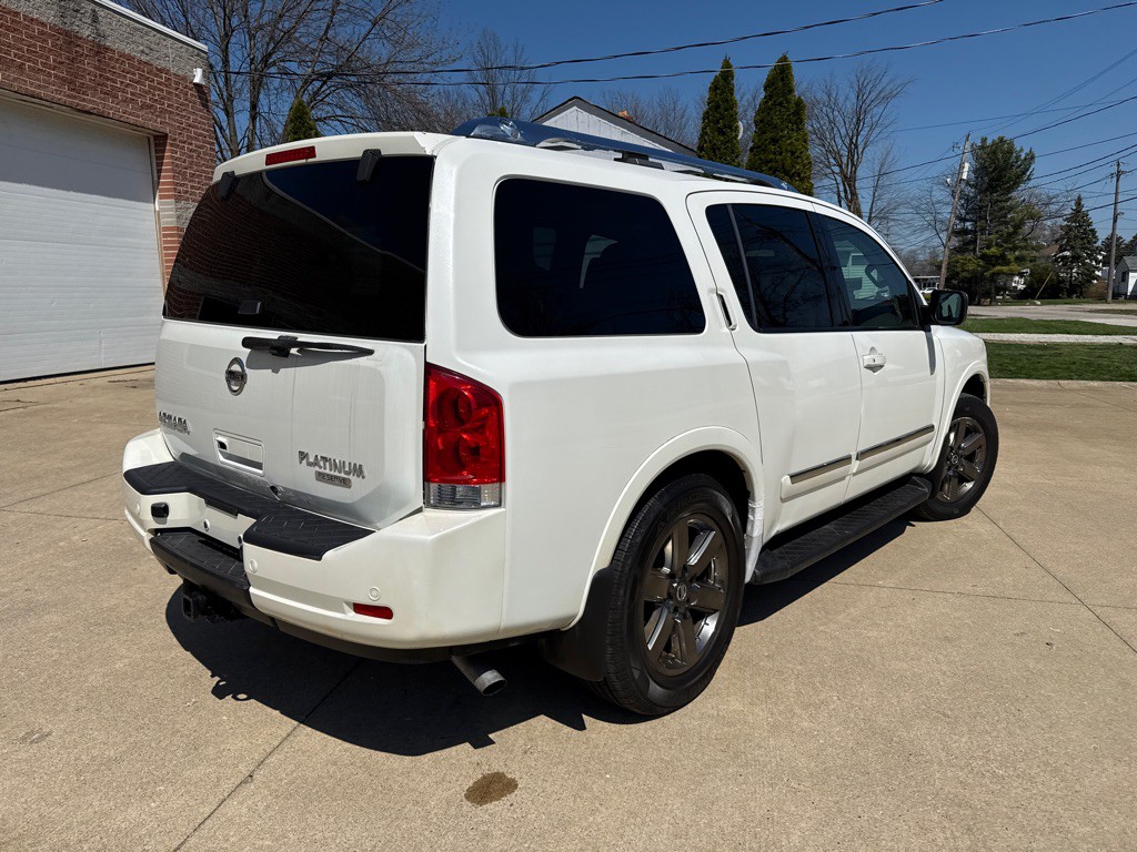 2013 Nissan Armada Image 6