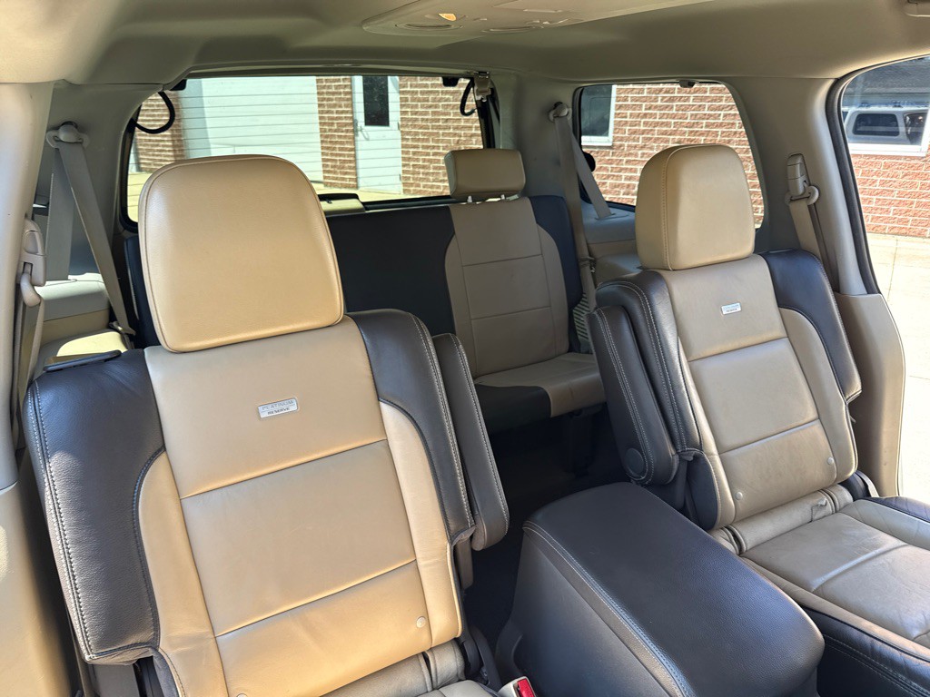 2013 Nissan Armada Image 18