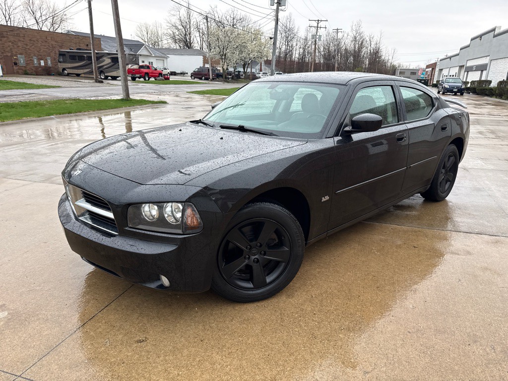 2010 Dodge Charger Image 1