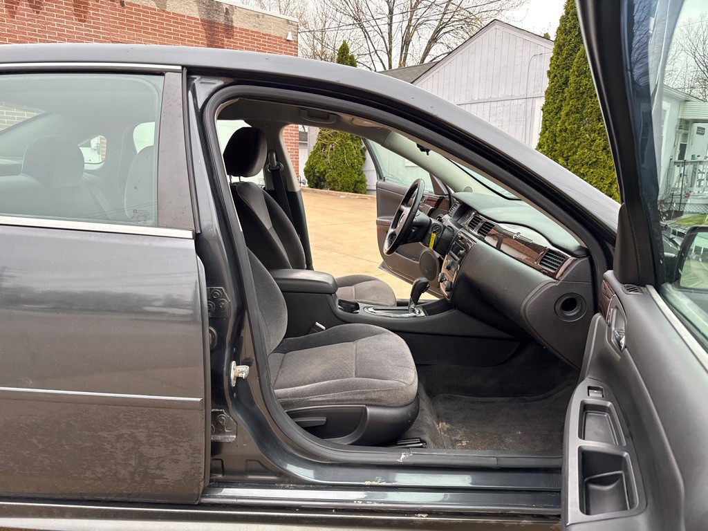 2014 Chevrolet Impala Image 11
