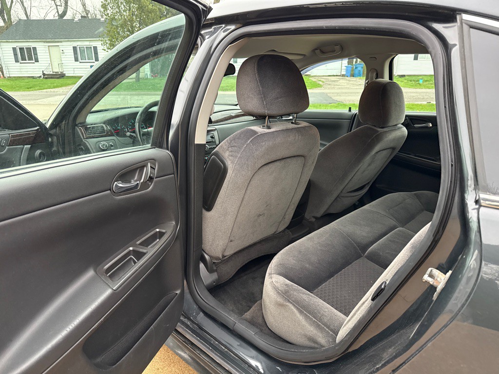 2014 Chevrolet Impala Image 12