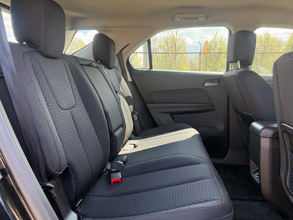2015 Chevrolet Equinox Image 11