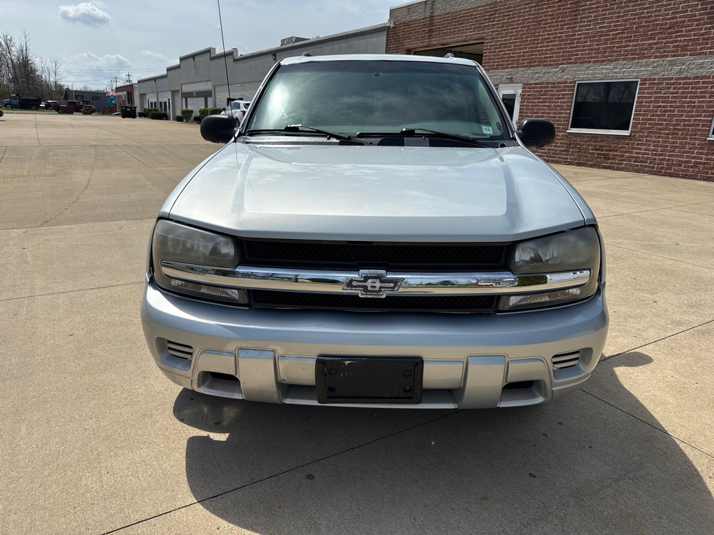 2008 Chevrolet Trailblazer Image 2