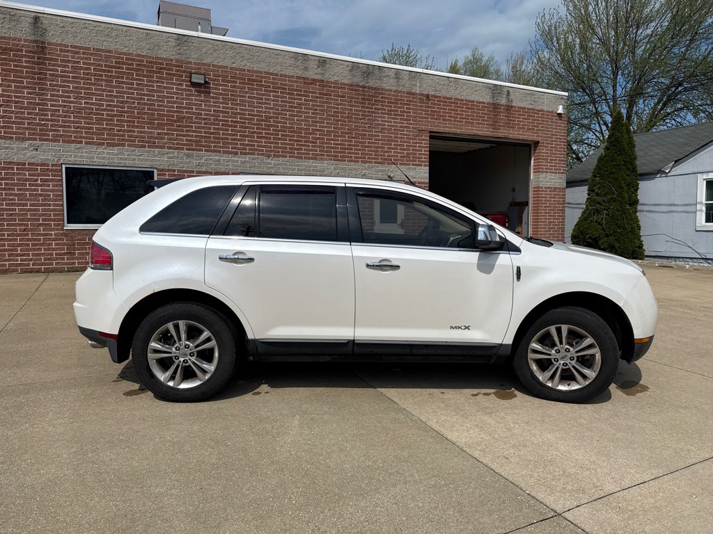 2010 Lincoln MKX Image 4