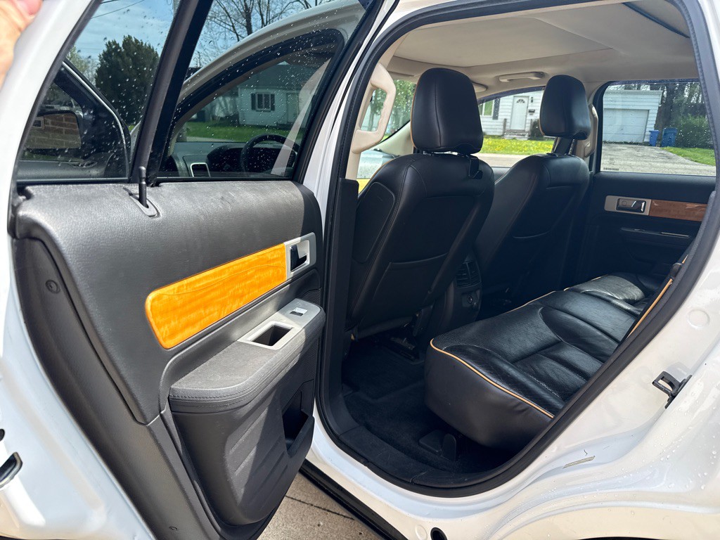 2010 Lincoln MKX Image 12