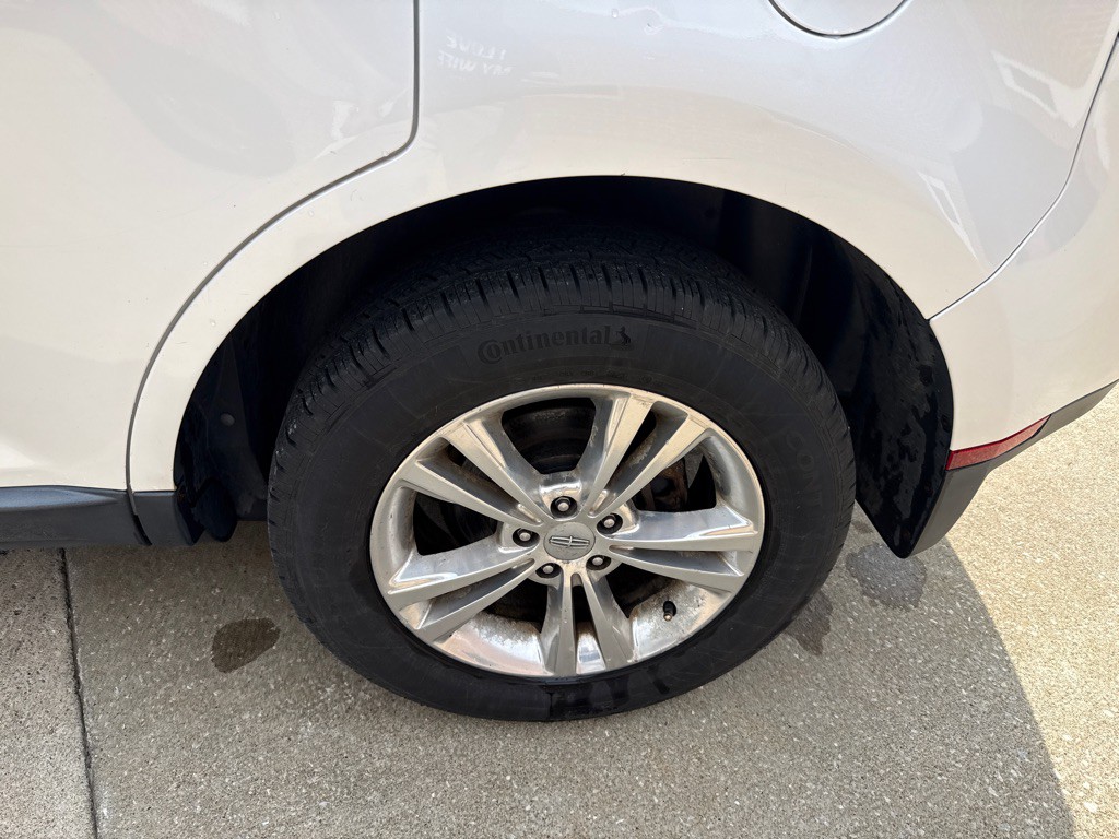2010 Lincoln MKX Image 18