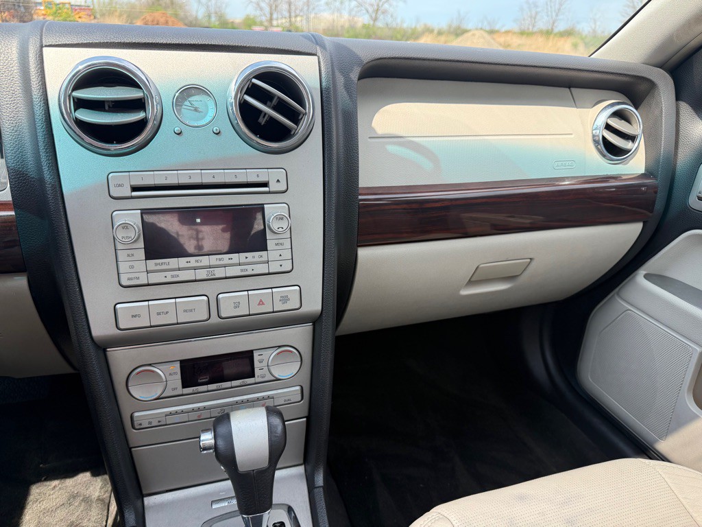 2008 Lincoln MKZ Image 15
