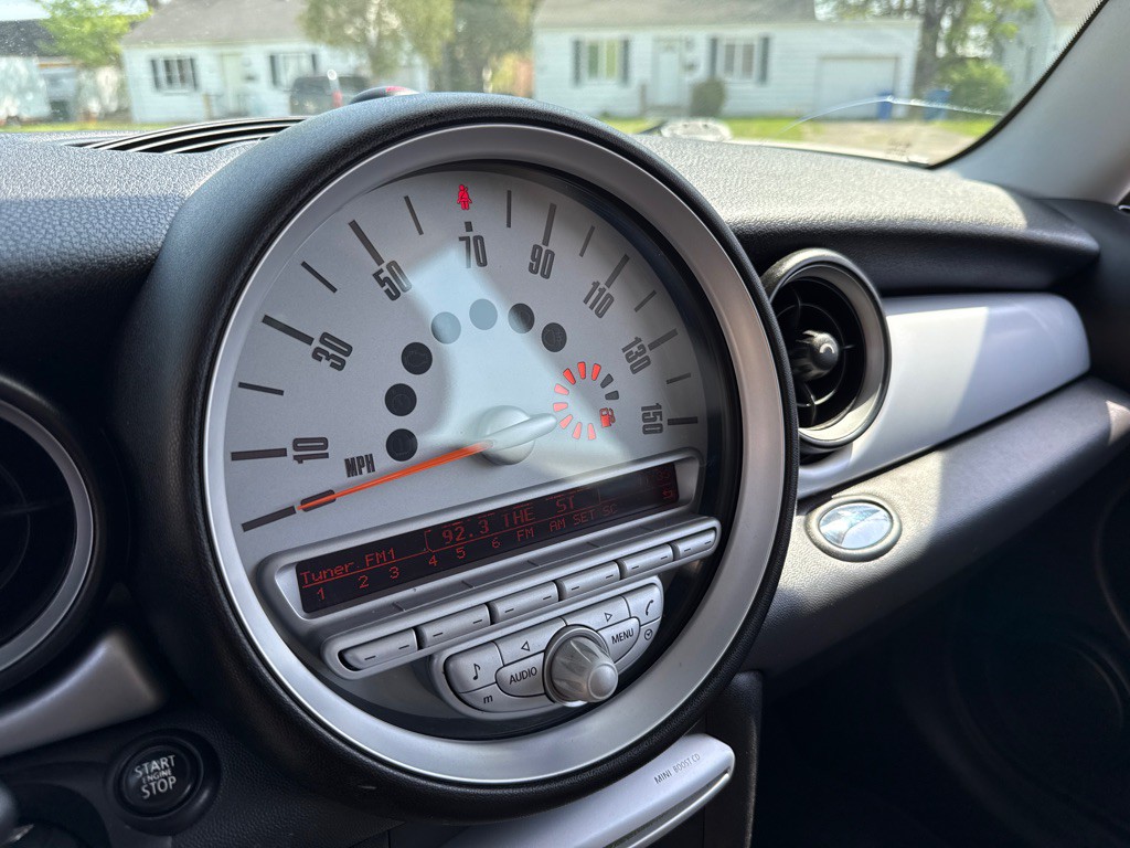 2007 MINI Cooper Image 15