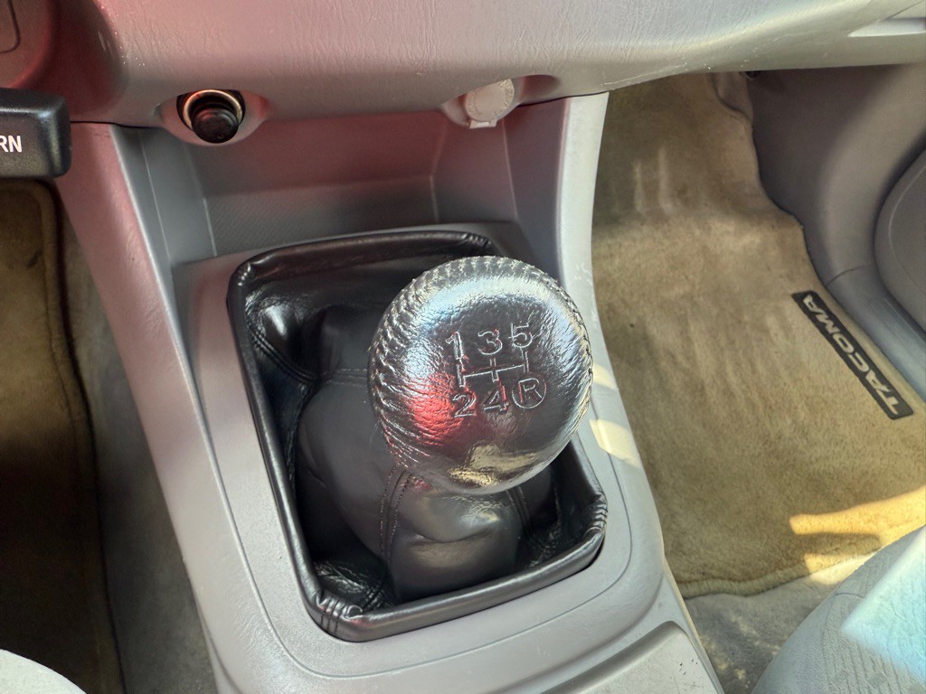 2006 Toyota Tacoma Image 14