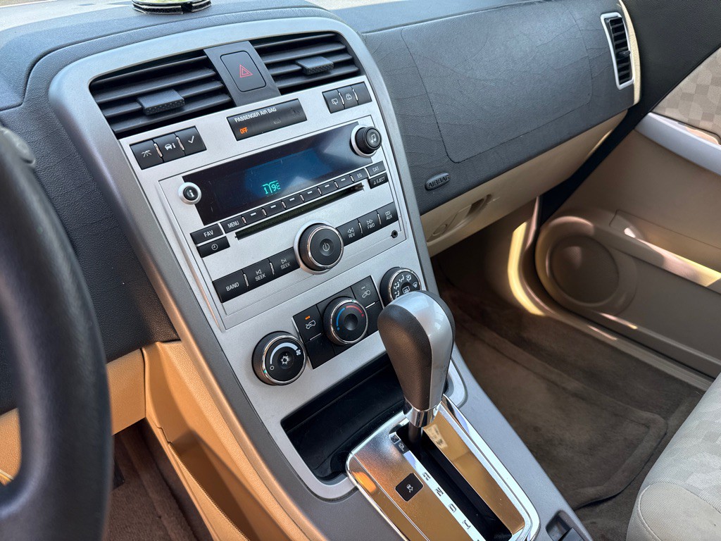 2009 Chevrolet Equinox Image 15