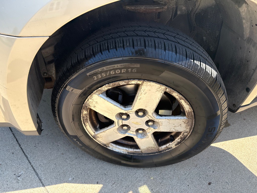 2009 Chevrolet Equinox Image 16