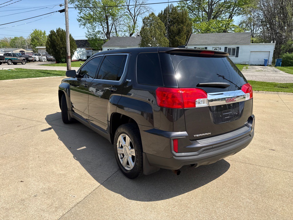 2016 GMC Terrain Image 8