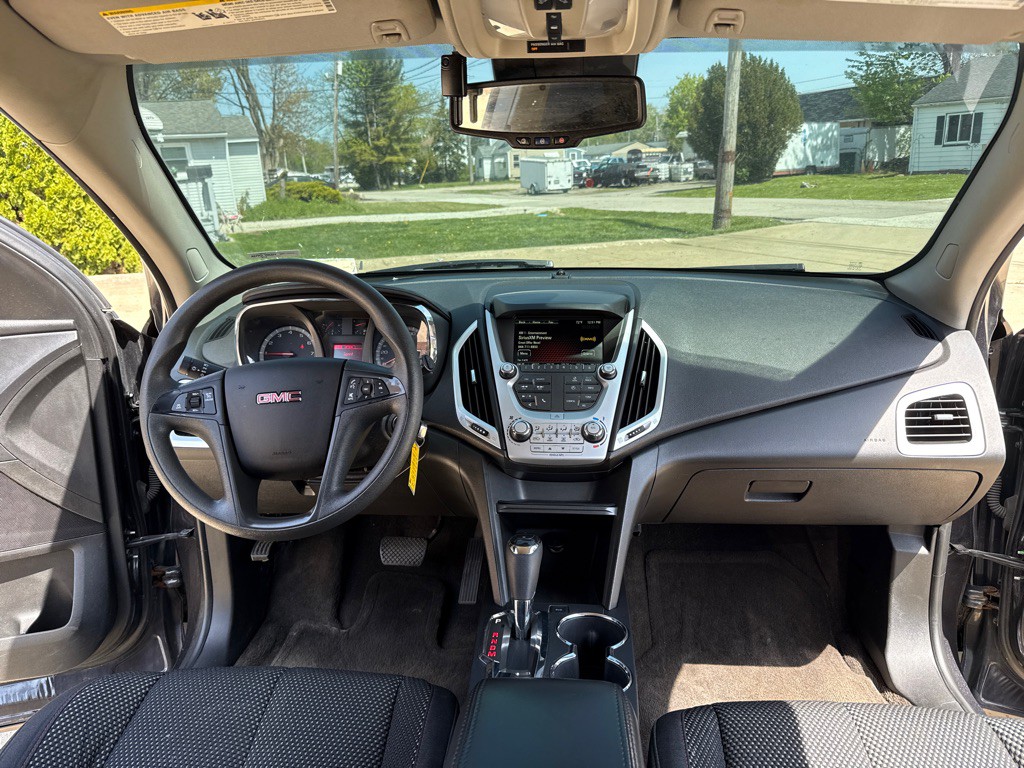 2016 GMC Terrain Image 9