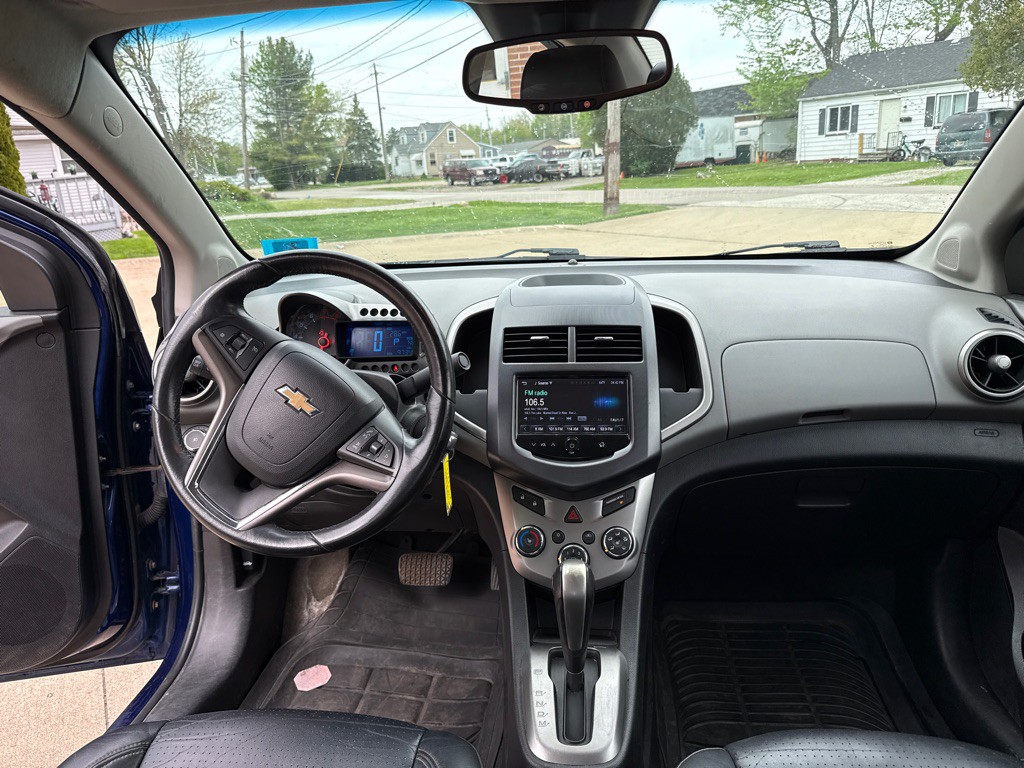 2013 Chevrolet Sonic Image 9