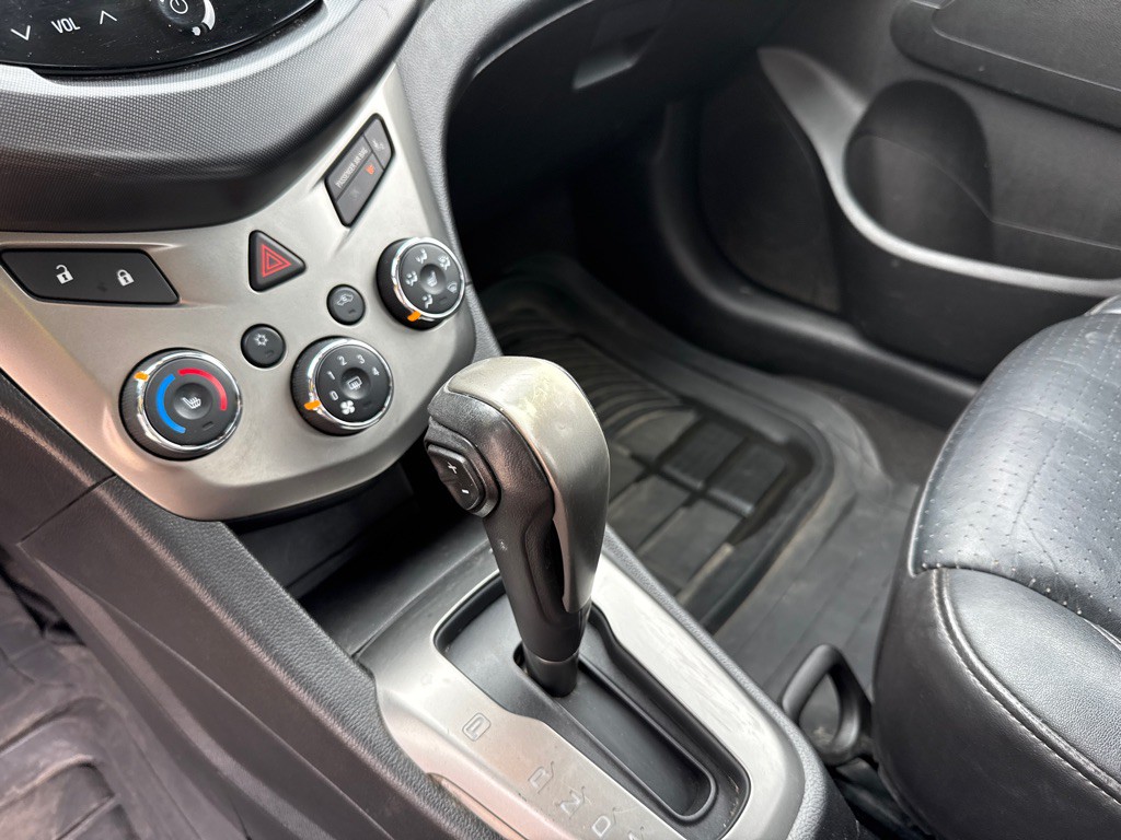 2013 Chevrolet Sonic Image 15