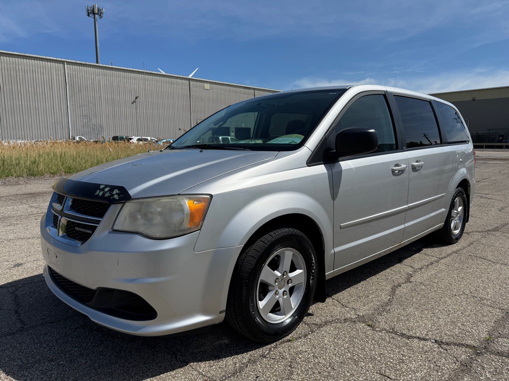 2011 Dodge Grand Caravan Image 1