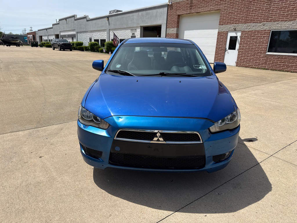 2012 Mitsubishi Lancer Image 2