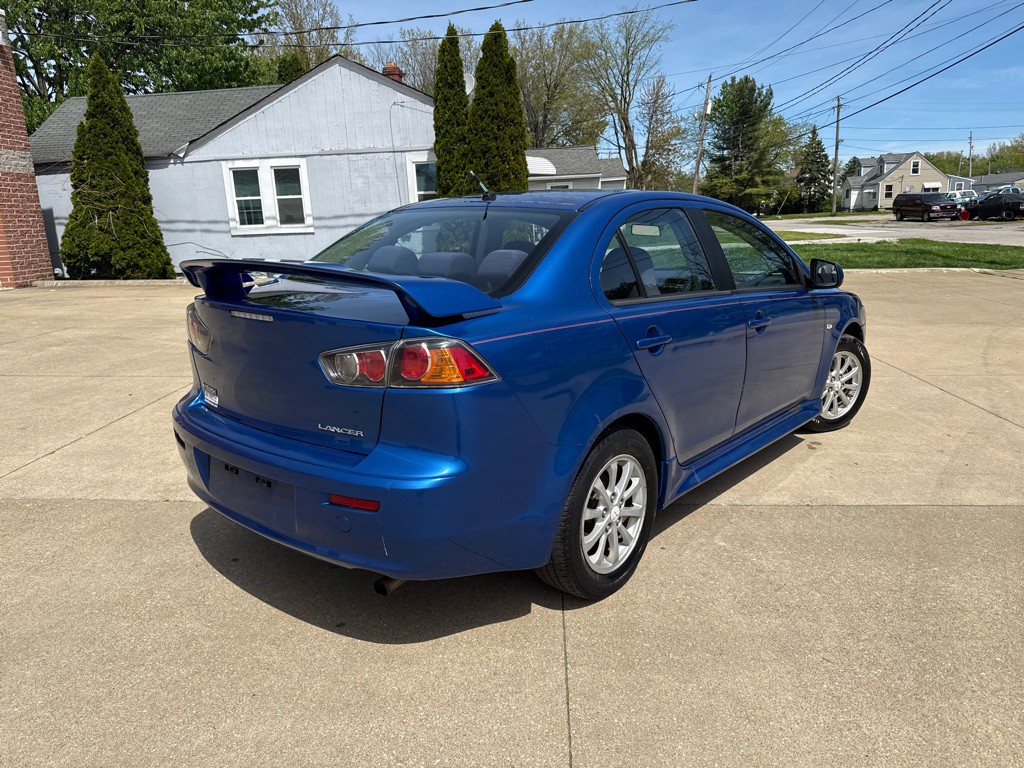 2012 Mitsubishi Lancer Image 6