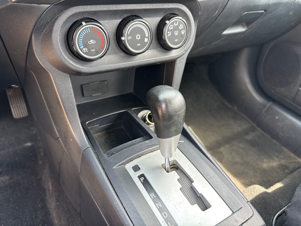 2012 Mitsubishi Lancer Image 16