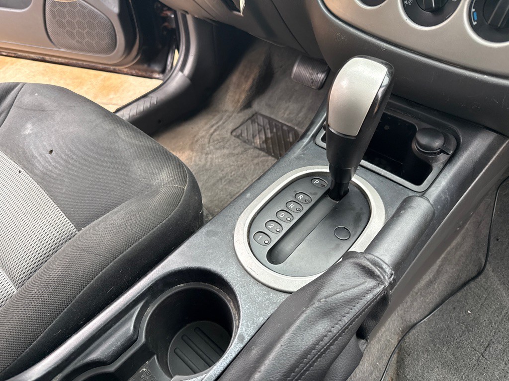 2007 Ford Escape Image 15
