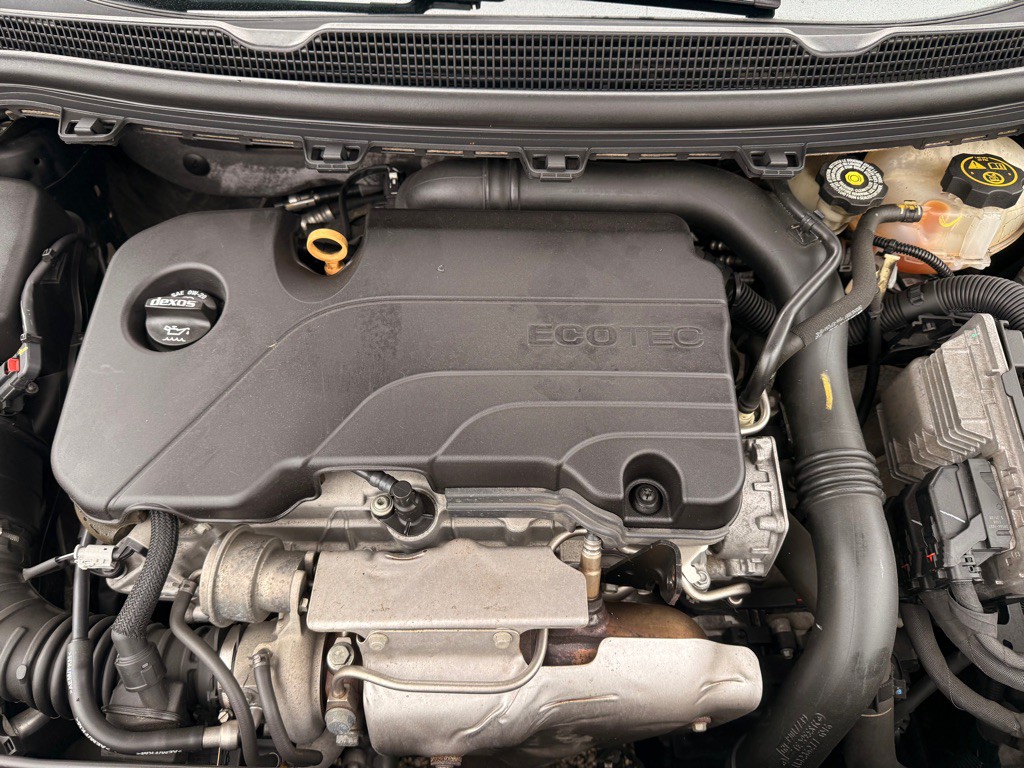 2018 Chevrolet Cruze Image 15